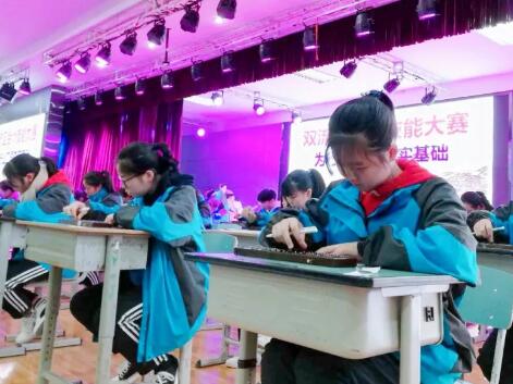 成都电子信息学校招生对象及报名时间是什么时候