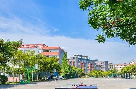 四川科技职业学院图片