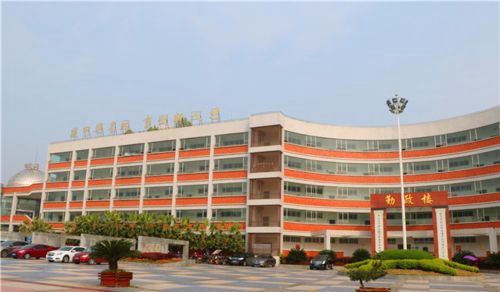 蓬溪中学教学楼
