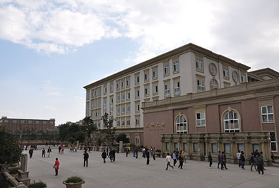  贵阳安阳工学院2018年招收飞行员条件是什么？