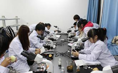 贵阳卫生学校什么专业适合女生