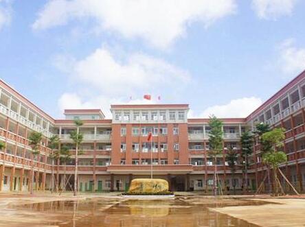 2019年成都市工业职业技术学校招生简章_成都市工业职业技术学校行不行?