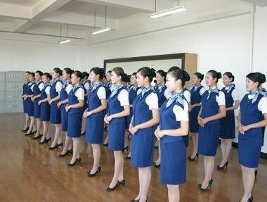 在成都高铁学校怎么提升自己呢