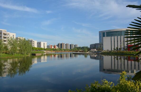 铜陵市理工学校怎么样、好不好