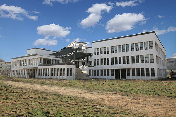 蚌埠建设学校