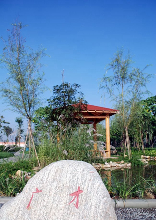 成都树德中学光华校区校园凉亭2