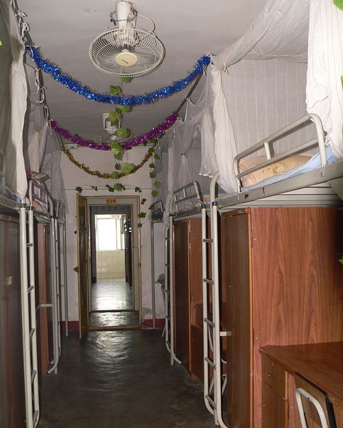攀枝花市第三高级中学校寝室宿舍1