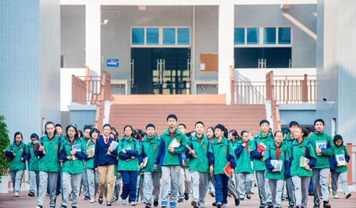攀枝花市成都外国语学校校园一角3