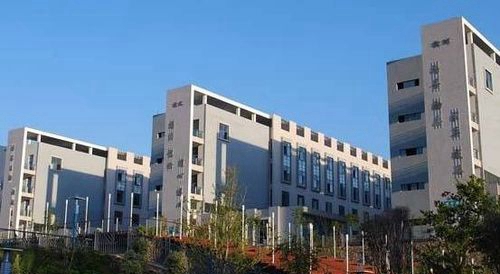 四川省米易中学校校园风光1
