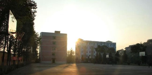 绵阳市秀水中学校校园风景