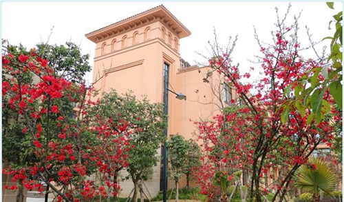 四川师范大学附属第一实验中学风景如画（天府校区）