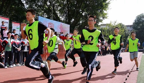 成都西川中学跑步比赛