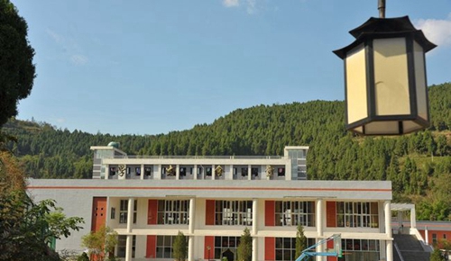 四川省盐亭中学学生食堂