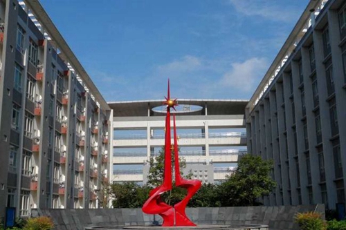 四川省德阳市第三中学校园一角2