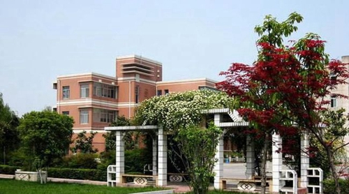 绵阳科学城一中校园环境2
