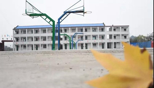 简阳市养马中学篮球场