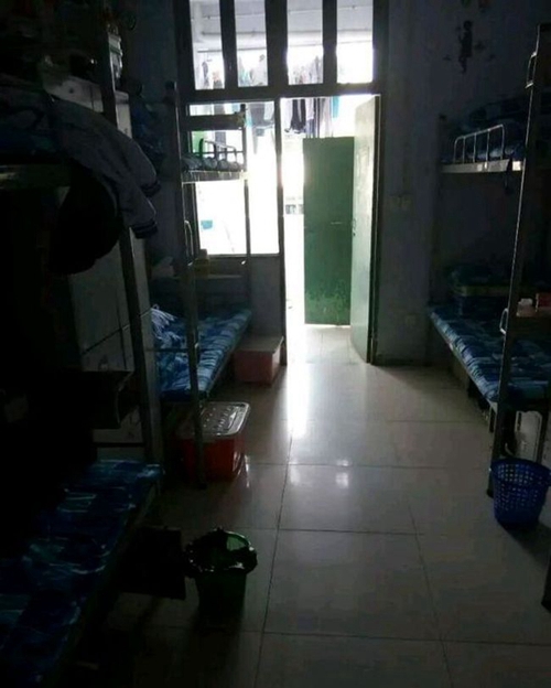 简阳市阳安中学女生宿舍