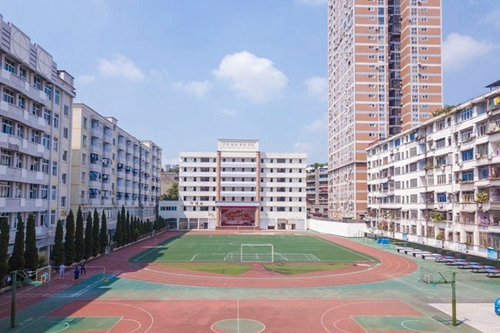 简阳市阳安中学运动场