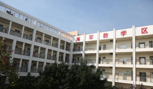 四川省东汽八一中学教学区