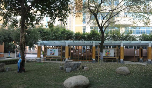 四川省东汽八一中学求索园