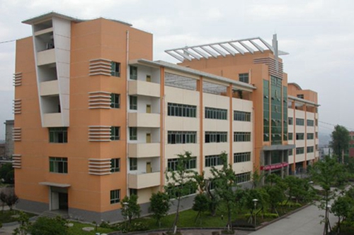 四川省旺苍中学教学楼2