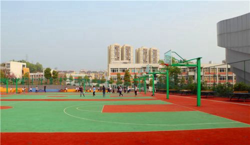 蓬溪中学操场