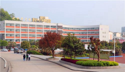 蓬溪中学校园环境1