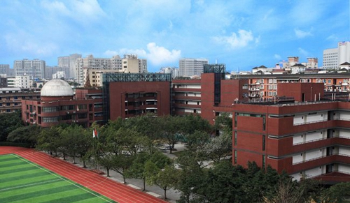 四川省成都市玉林中学魅力芳草