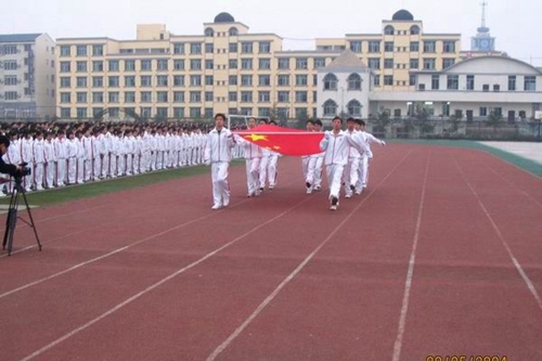 大英育才中学校园风光