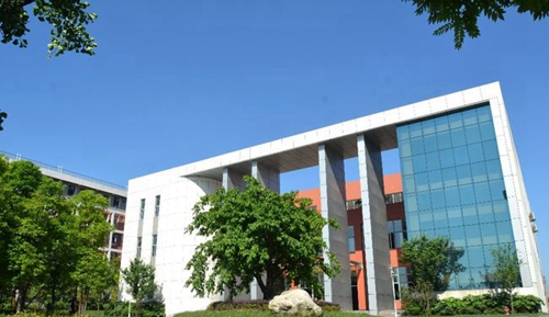 四川省成都市航天中学校学生食堂