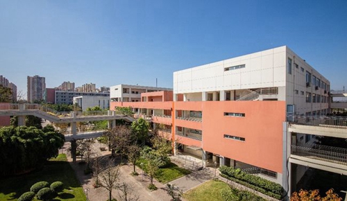 四川省成都市航天中学校实验楼
