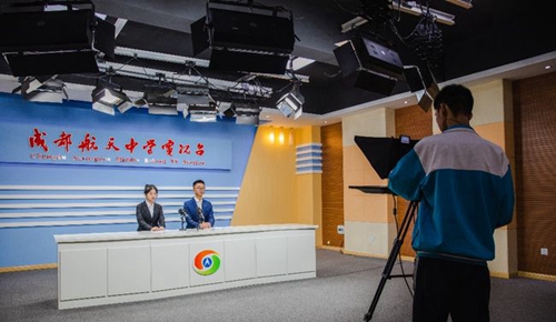 四川省成都市航天中学校校园电视台