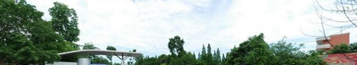 四川省大邑中学西校门全景