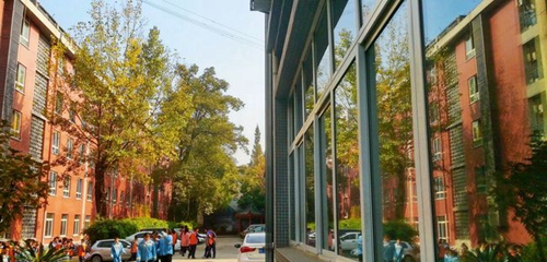 成都市通锦中学校课余生活