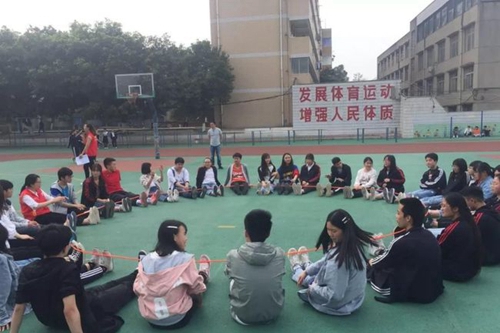 成都市新都区泰兴中学校集体活动