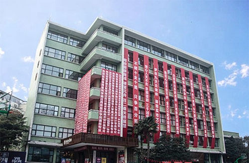 四川天籁艺术学校教学楼1