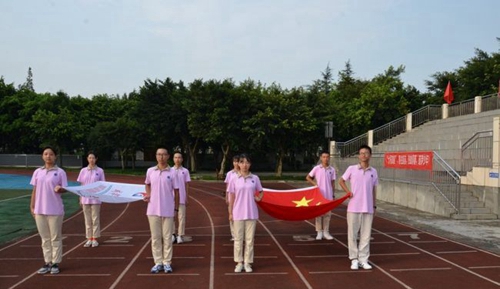 成都高新实验中学校园活动