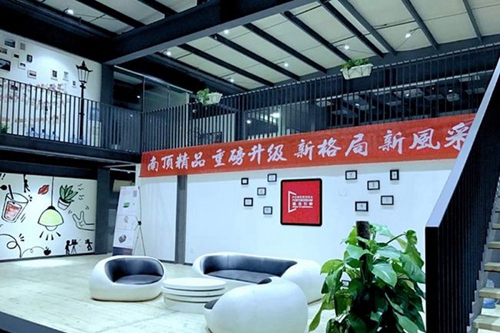 成都南顶精品画室校园环境