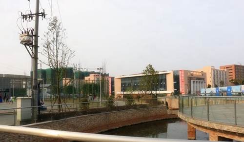 天府新区信息职业学院校园小景