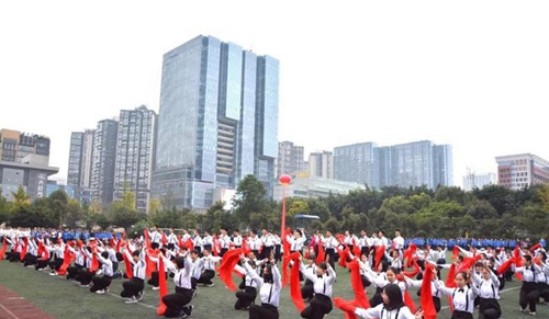 成都七中初中（锦城校区）舞蹈表演