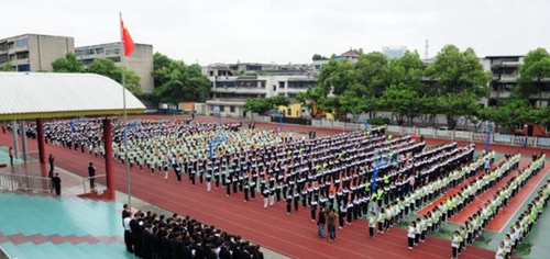 成都市新都区升庵中学师生每日诵读