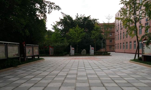 成都市第三十六中学校校园环境