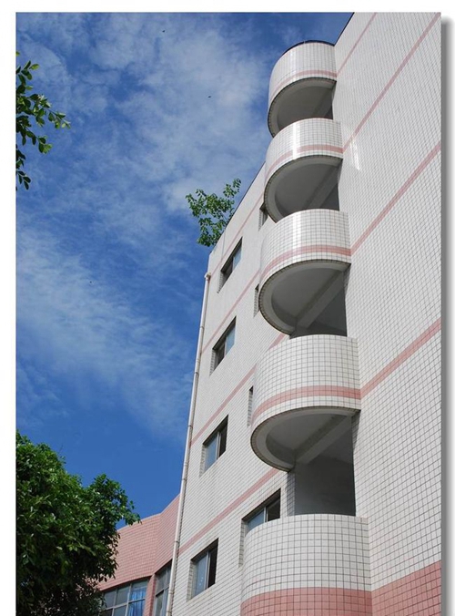 邛崃二中教学楼2