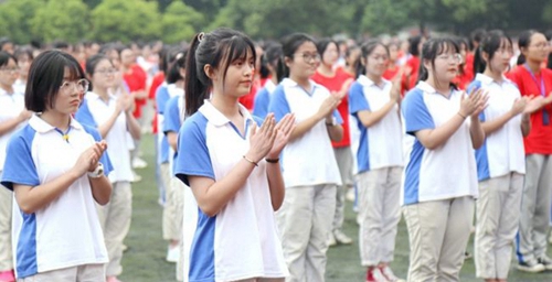成都市新都香城中学校园活动