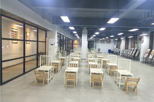 成都红土地画室教学环境