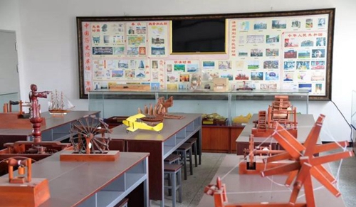 成都市青白江中学课堂