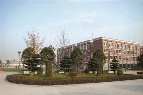 成都新津为明学校校园风光
