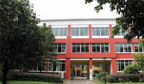 北大附中成都为明学校教学楼