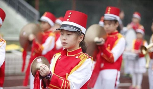北大附中成都为明学校校园活动