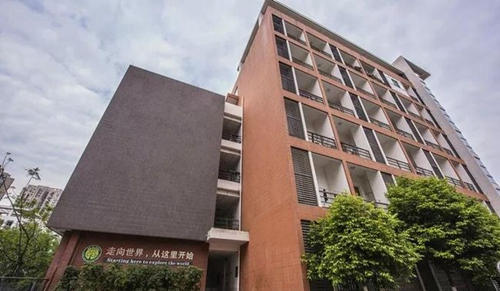 成都树德中学国际部(宁夏街校区)校园一角